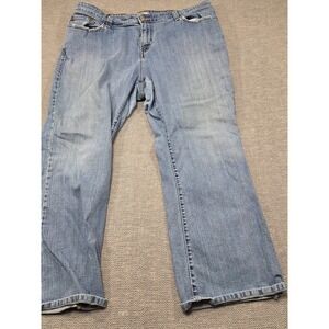 Levis 515 Boot Cut Jeans Womens 22S Light Wash Blue Denim Stretch Mid Rise Pants